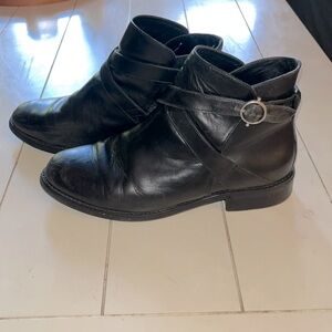 Ariat Black Windsor Booties - Equestrian English